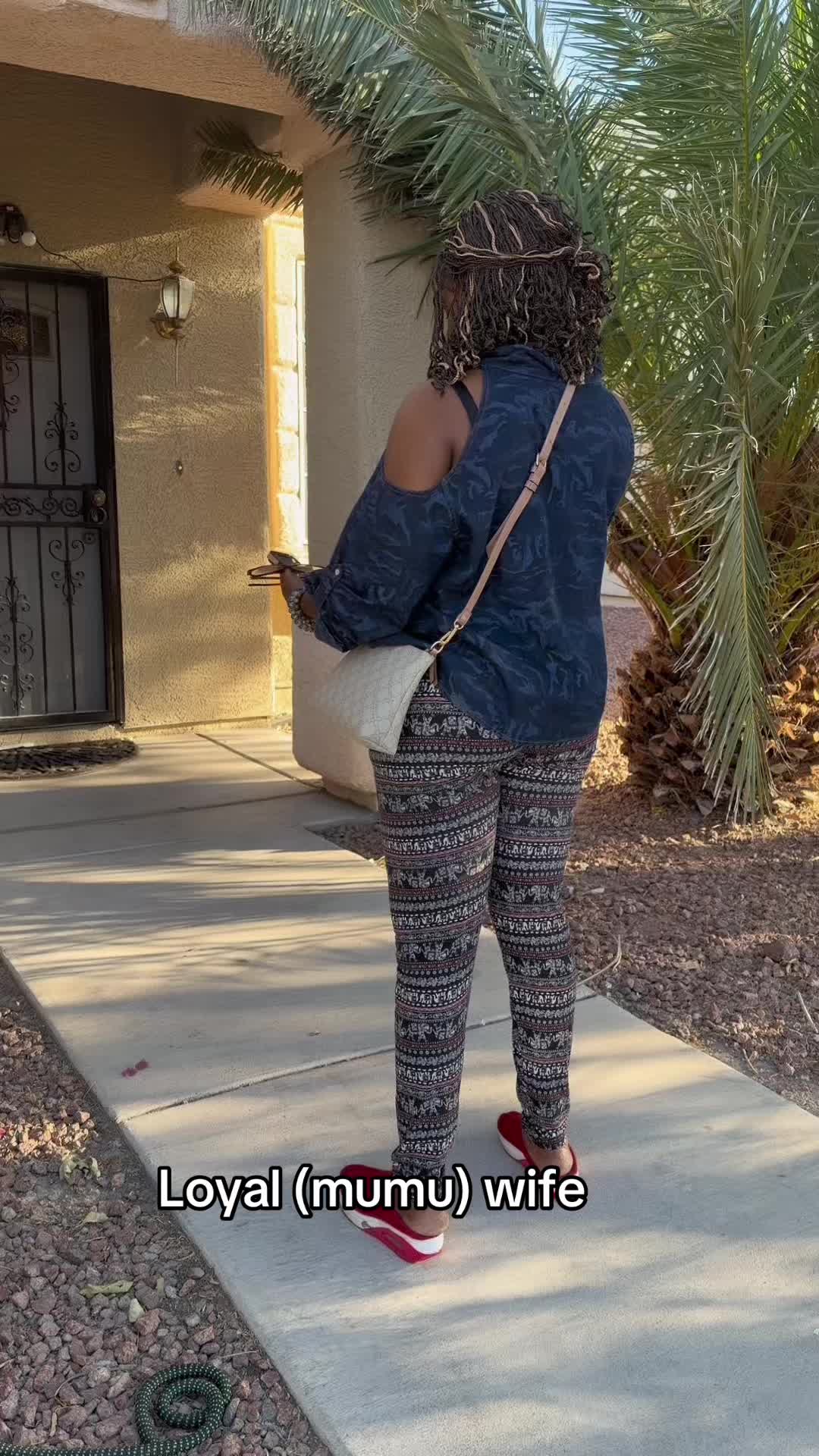 Loyal (mumu) wife