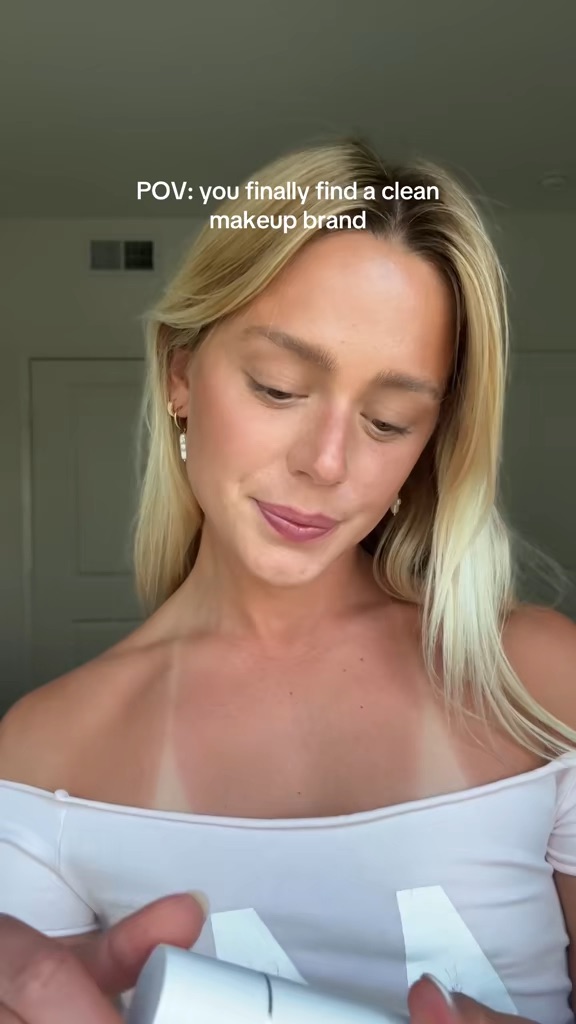 Natural, organic make up brand