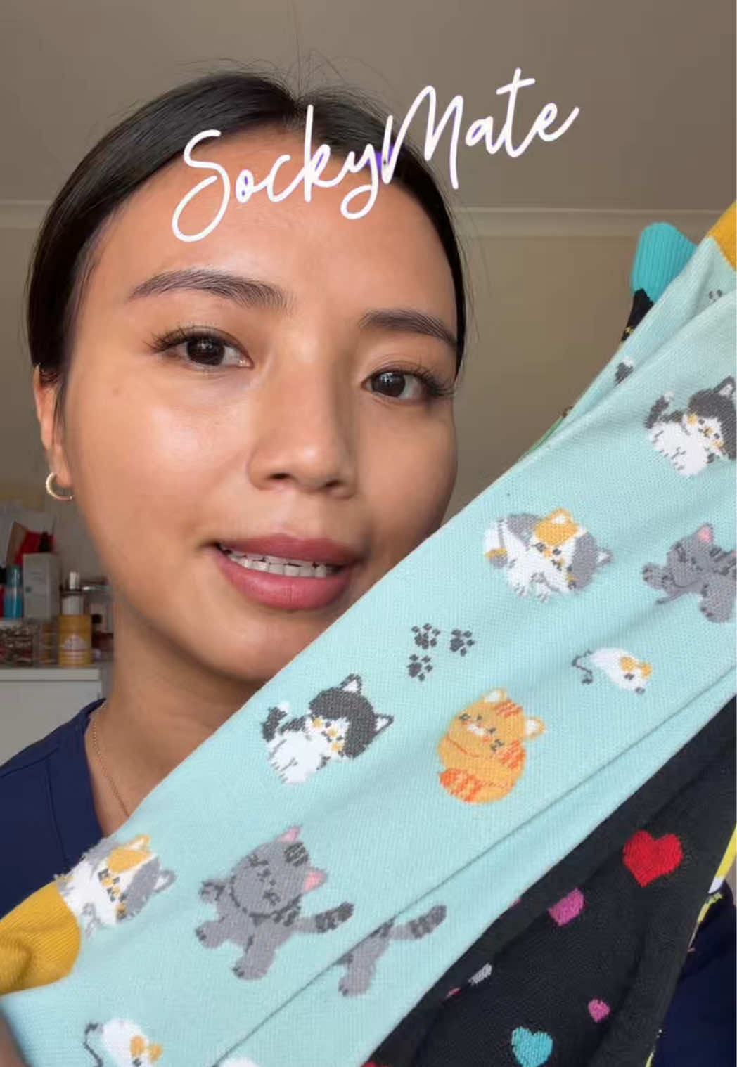 UGC example using my work essentials! These socks have become my non-negotiable essentials as a nurse! 🩺✨ I can’t be...