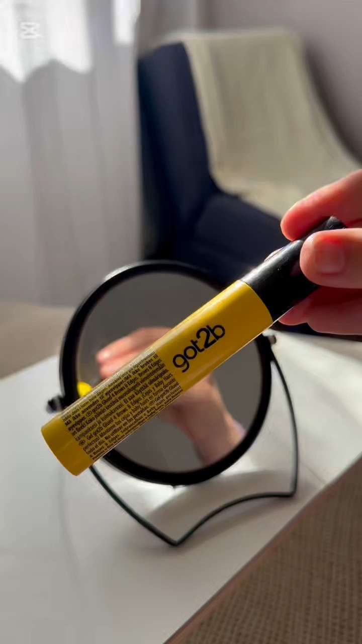 Eyebrow gel