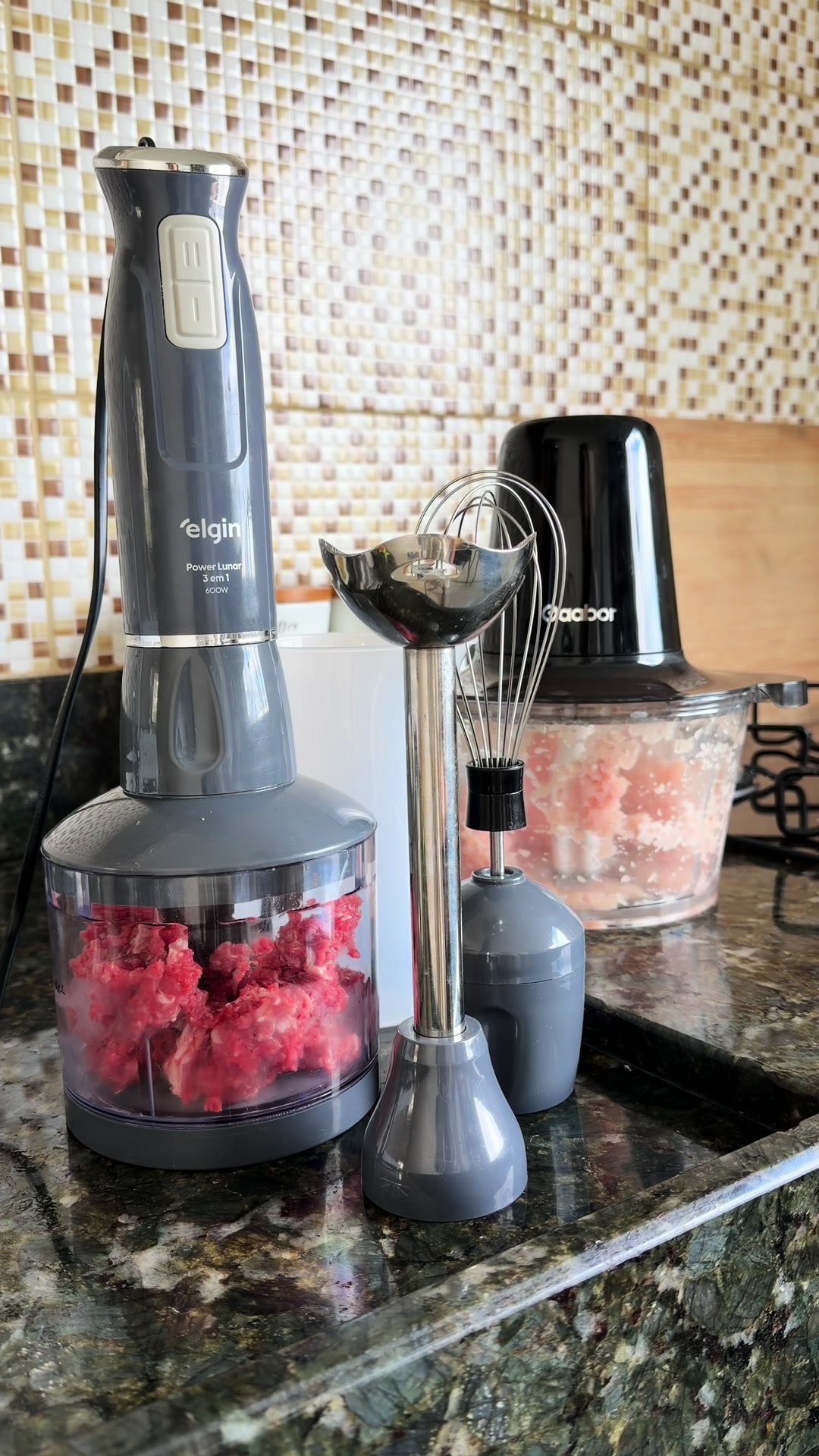 Mixer 3 em 1 elgin ou processador da gaabor?