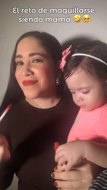 El reto de maquillarse siendo mamá 🤣🫶🏻 #makeup #funny #makeuplover #makeuplover #makeupartist #makeupaddict #makeu...