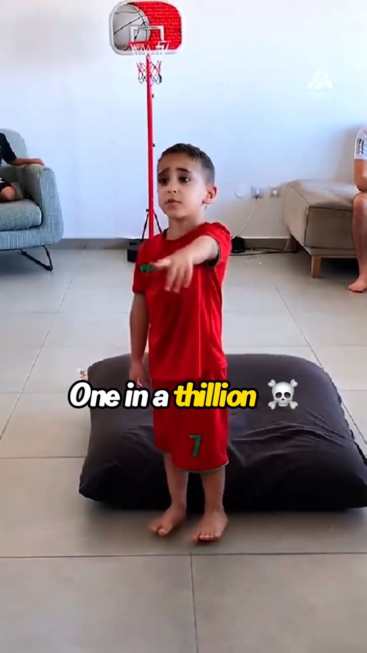 319235