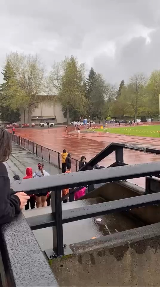 800 meter close