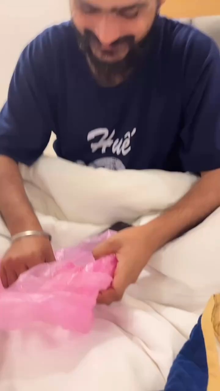 https://www.instagram.com/reel/DWiC1FAiSCz/?igsi=MWV6YTBxbDkzd2tibA==