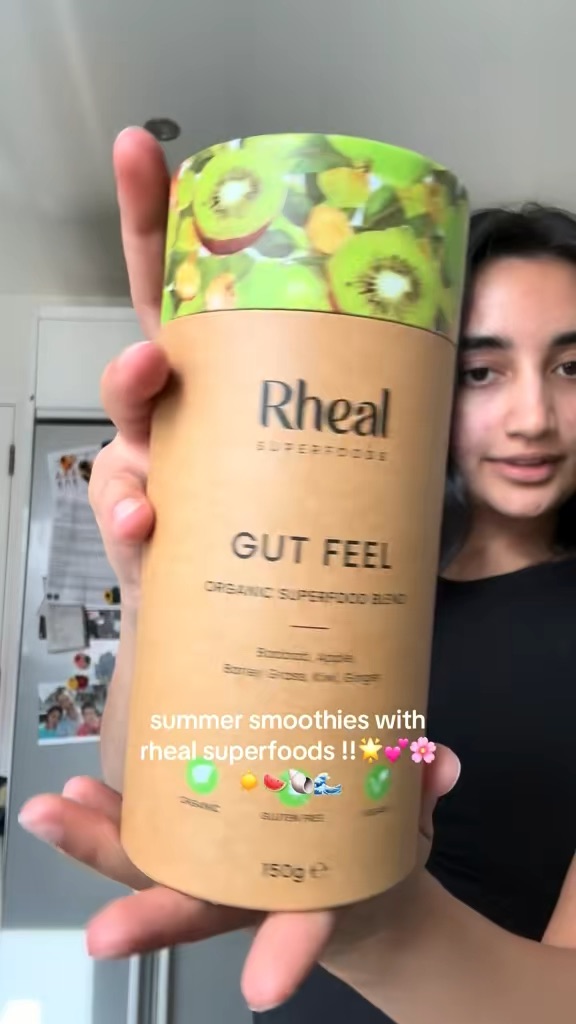 healthy smoothie recipe using rheal foods
