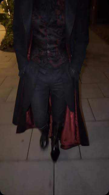 Late night walk. #vampire #halloween #goth I made this with @higgsfield.ai genjutsu #higgsfieldpartner #higgsfield