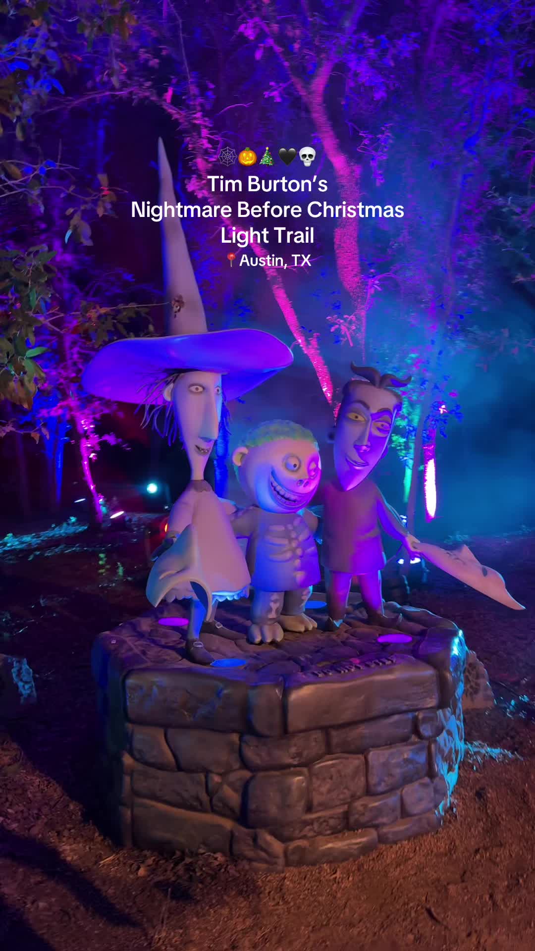 kinda creepy, really fun #nightmarebeforechristmas #disney