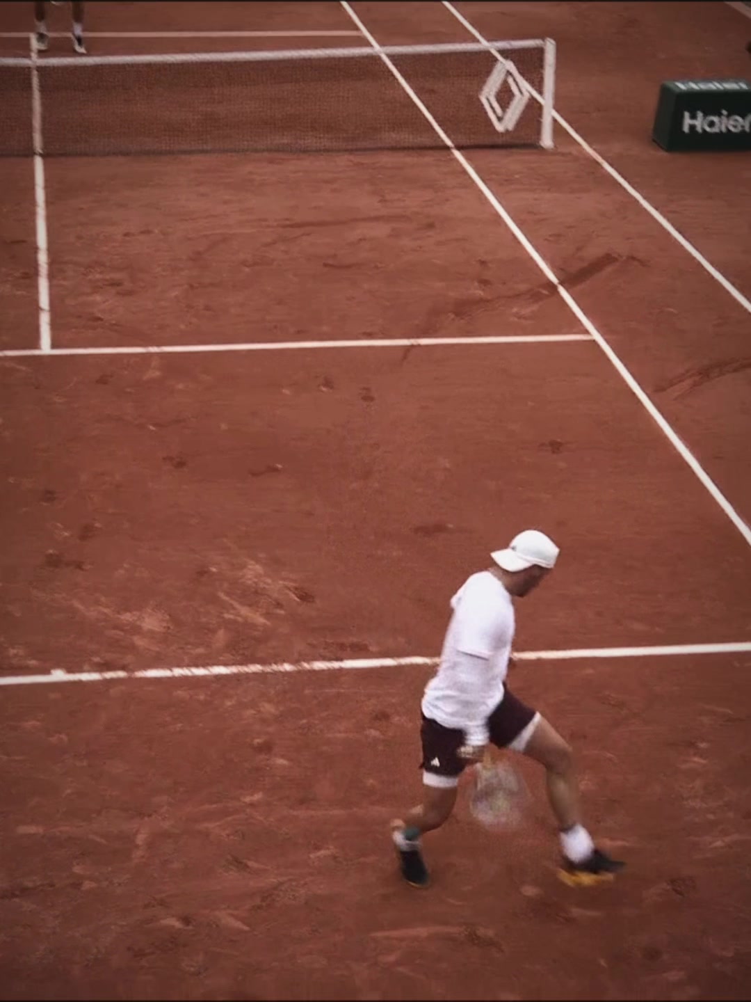 Absolute Madness in qualification round 🤯🎥 #RolandGarros #Sportstiktok #Tennis #Jacquet #Tennisedit