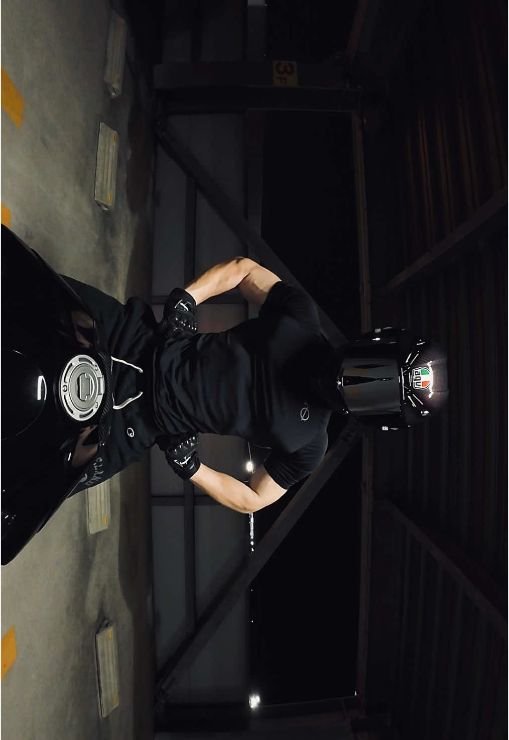 🦇🖤 #yamaha #yamahar1 #yamahar6 #yamahar3 #moto #motorcycle #gymrat #gym#bike #biker #bikelife #muscle #ヤマハ #バイク