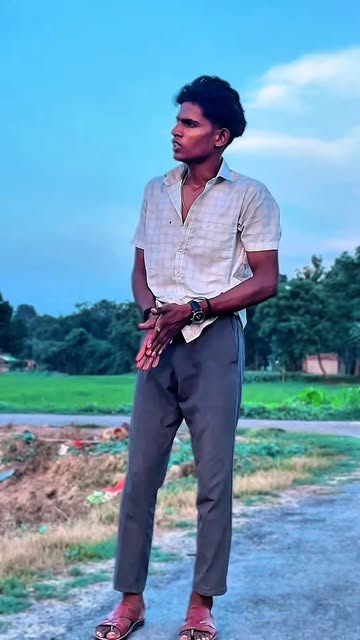 मौसम सही नहीं 😎होने पर वीडियो का क्वालिटी😁😁😁 . . . . . . . #bestdialouge #truelines #shortvideo