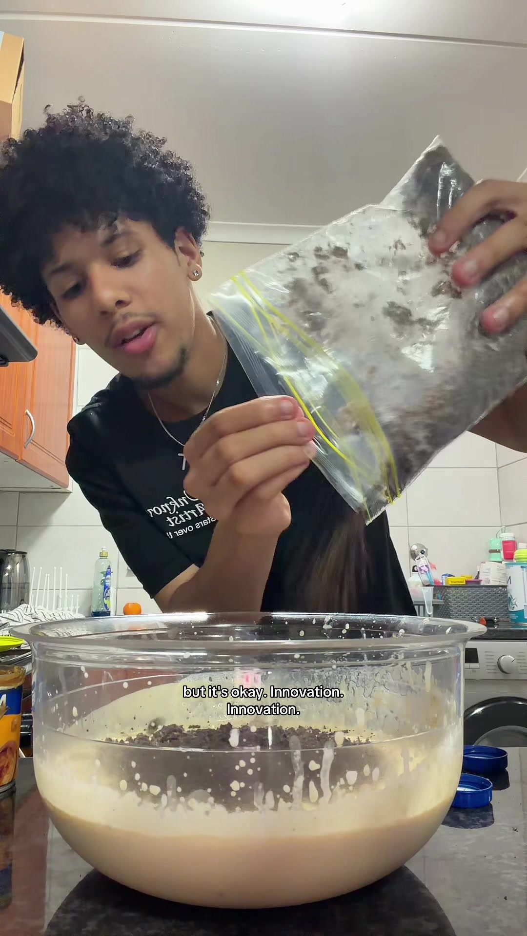 making oreo pudding for the first time!! 🍪🤍 everything cost me R177,37 in total! i have no idea if it’s going to ta...