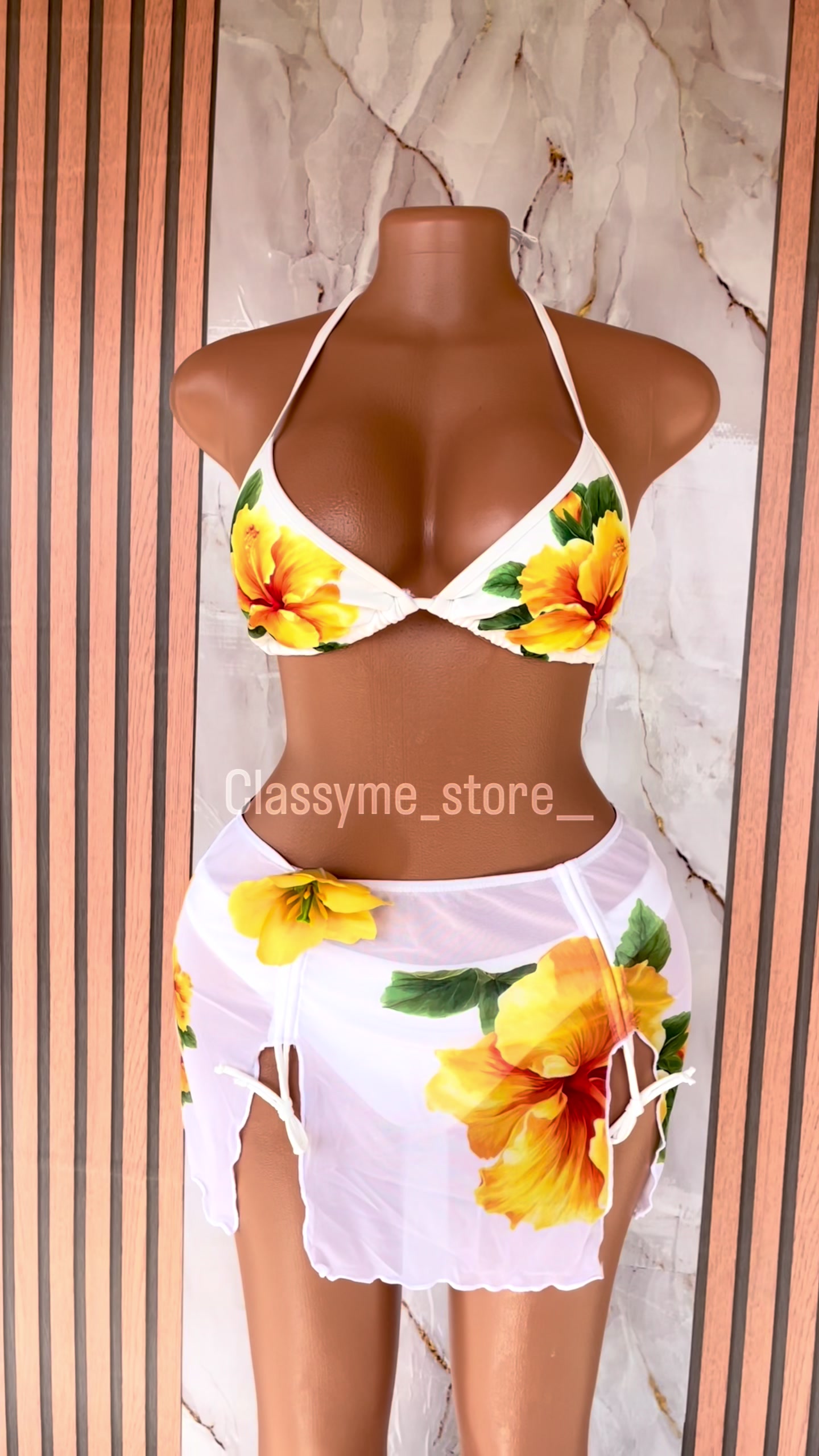 DM us to order or Call ☎️ : 0798646352 . . . . . . . #kigalionlinestore #classyoutfits #rwandatiktok🇷🇼 #outfit #fyp