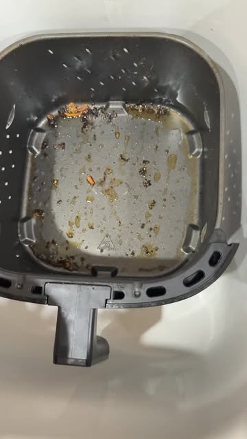 How to deep clean your air fryer.