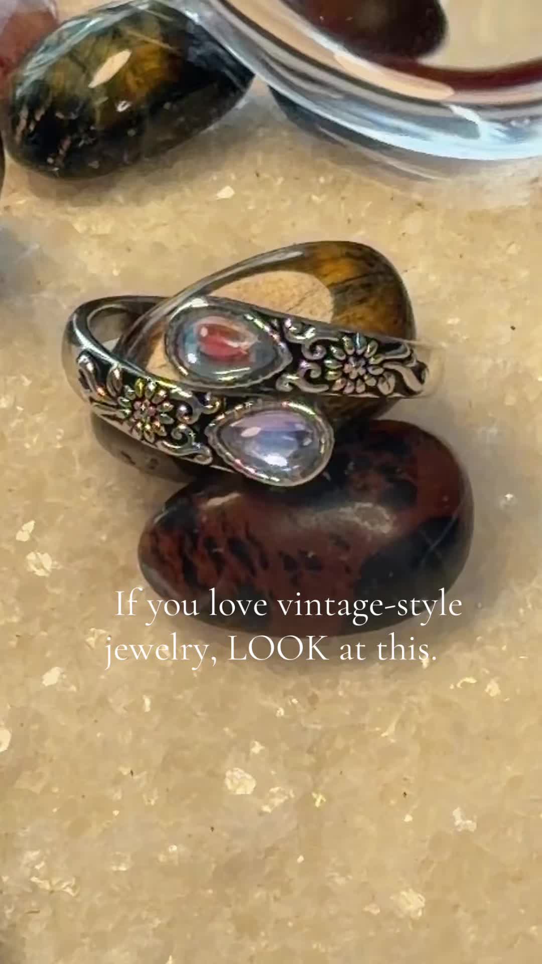 🌙 A little vintage charm with a dreamy glow! This adjustable S925 sterling silver ring features beautiful moonstone-...