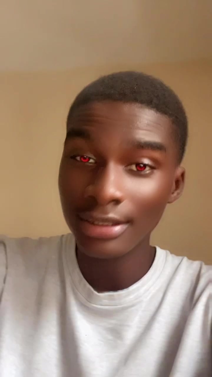 🤌🏿
