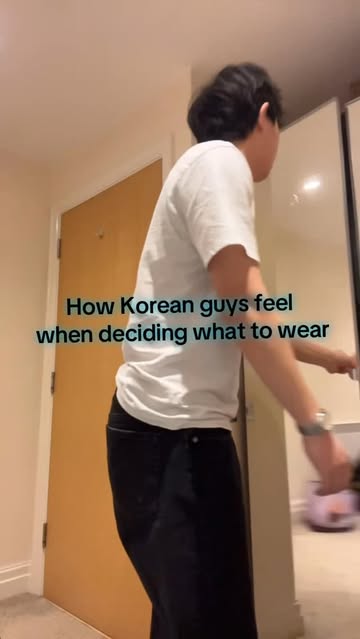 I make TikTok’s now #seansolo #hongdae #skit #fyp #korean