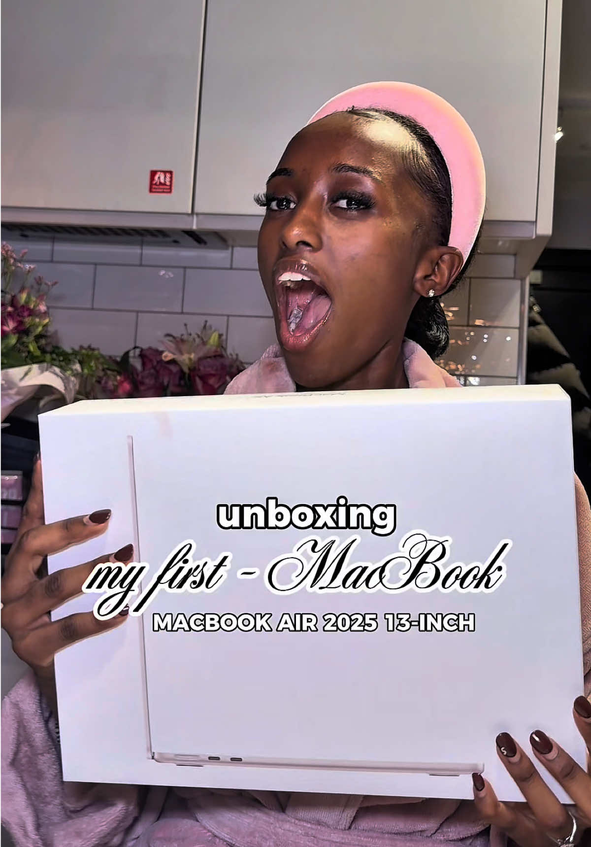 Unboxing my dream MacBook- MacBook Air 2025 13 inch M4 CHIP #macbookair #macbook2025 #techgirl