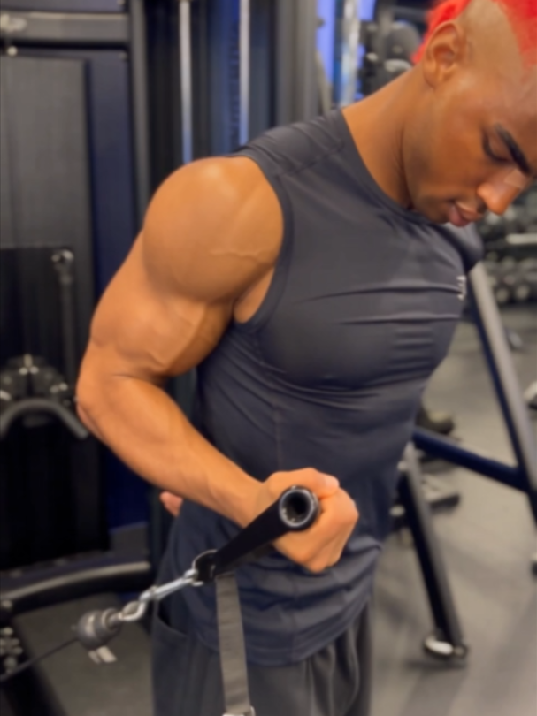 training biceps