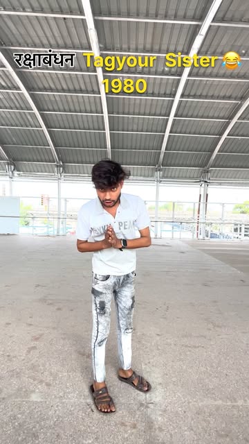 रक्षाबंधन tagyour sis😂😂😅 . . @fun2._.vh follow more . . #rakshabandhan#reels #funnyvideos #comedyreelsindia #viral