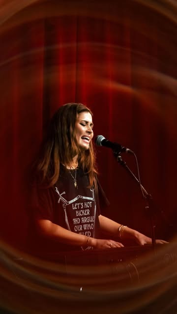I’ll take this for breakfast🎶🎤 @sierraskyfisher stream GIVING TREE her new song out now 🎧 #giveon #coachella #hear...