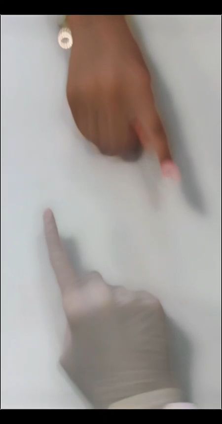 1000100053