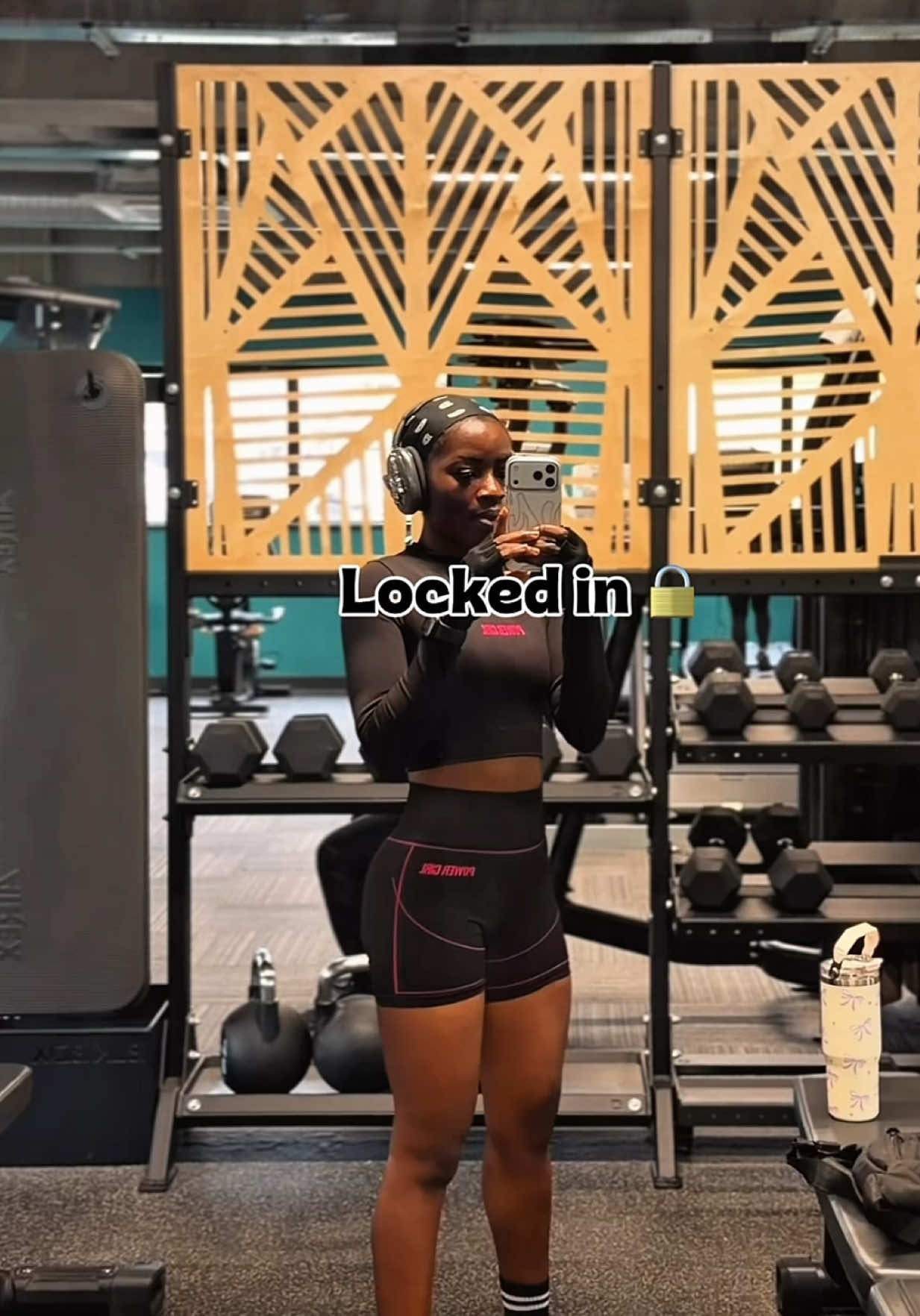 A compilation of discipline, sweat, and showing up. 💦💪🏾 Not perfect, just consistent. Progress isn’t always loud,...