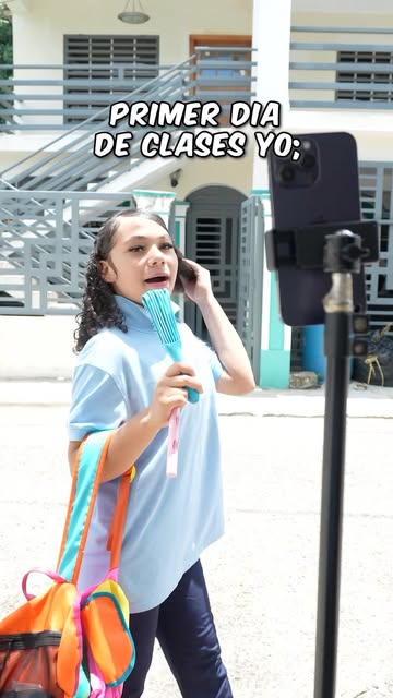Linda is todo 🤣❤️ #soycailotv #bonao #soyoriana #escuela