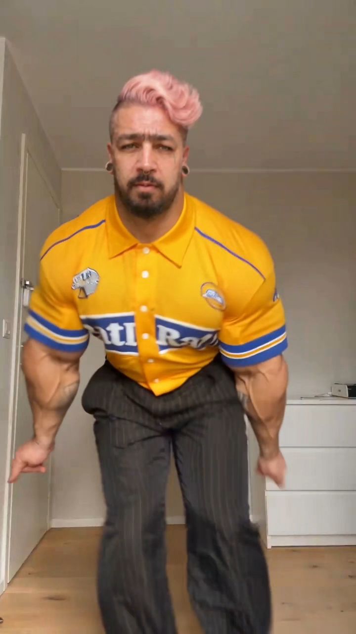 1000198098