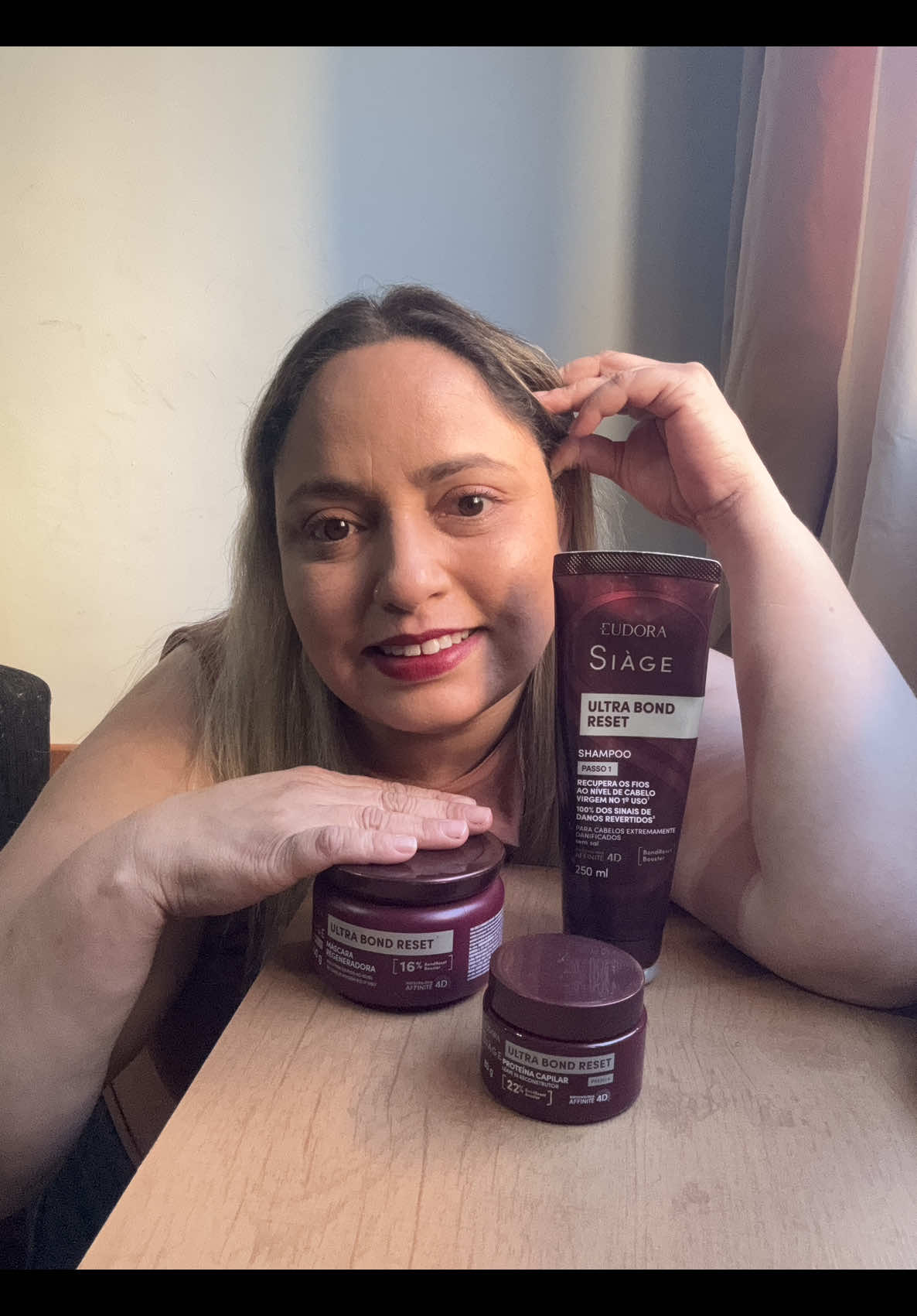 Cabelo danificado, ressecado e pedindo socorro? 🫣✨ O Siàge Ultra Bond Reset, de Eudora, entrou na minha rotina para...