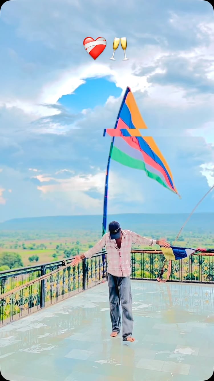 Tabhi to akhe lal ho jave🥹❤️‍🩹 #Viral