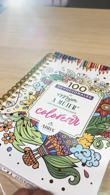 No dejes que tu día acabe sin antes hacer una oración y leer tu biblia. ¡Olvidé cuanto disfrutaba colorear! Devociona...
