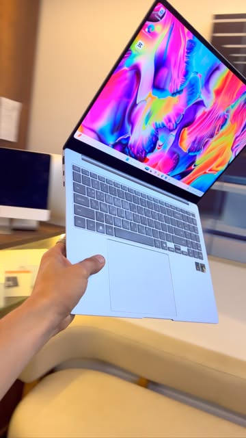 💻SAMSUNG GALAXY BOOK 4 EDGE💻 🔸Processeur : SNAPDRAGON ELITE X 🔸 Mémoire : 16 GB DDR5 🔸 Disque dur :1000 GB SSD �...
