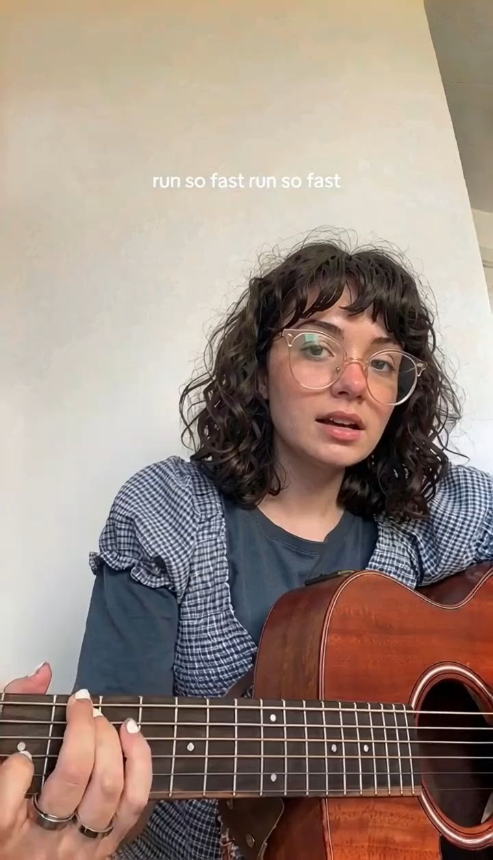Track Team by @sydney rose 🌙  kind of a banger #singer  #trending