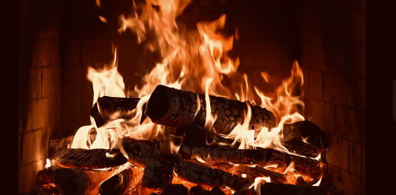 Burning fireplace warm 4K ULTRA HD