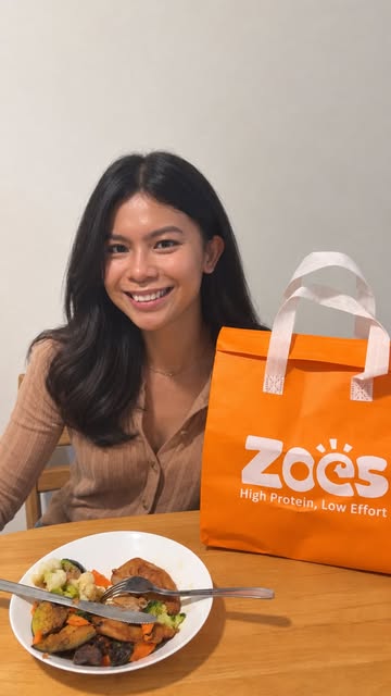 love me some protein😋 @zoes.fitmeals @wanafit @pointbreakchallenge