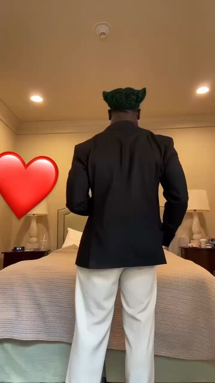 Elegante
