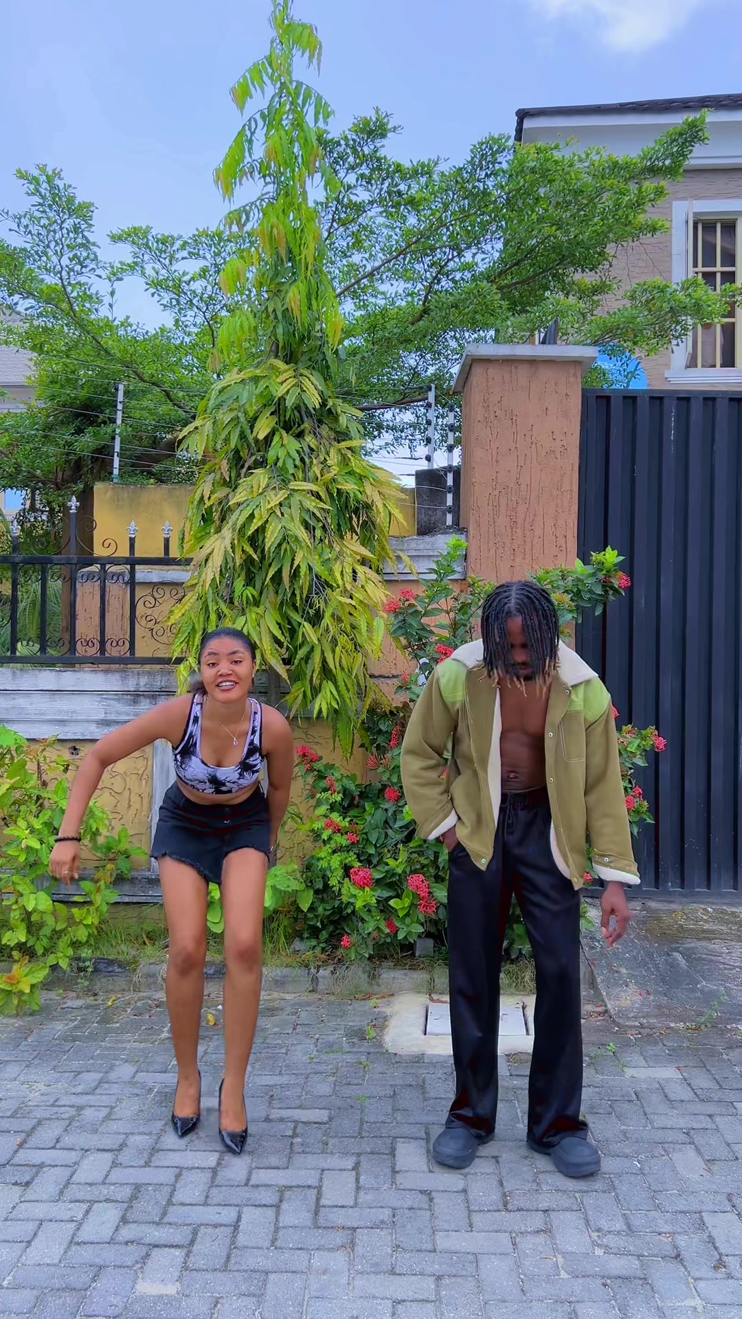 Who danced better 🤣 #dance #indeed #anthonumeh