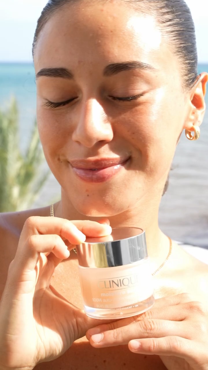 Skincare on the beach