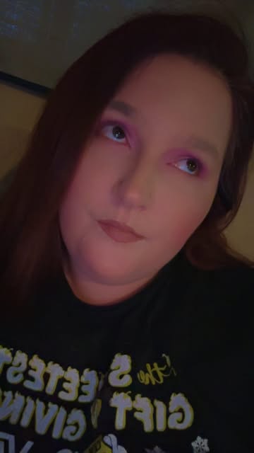 Did somebody say just eat? #morphe #makeuptransitions #beauty #fyp #makeupaddict