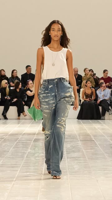 Summer 27 Collection Les Coraux de la Liberté by Pierpaolo Piccioli