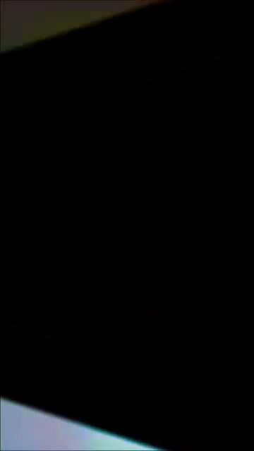 1000710318