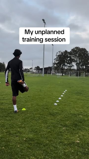 Unplanned Solo training sesh😅😅#football #adidas #futbol #training