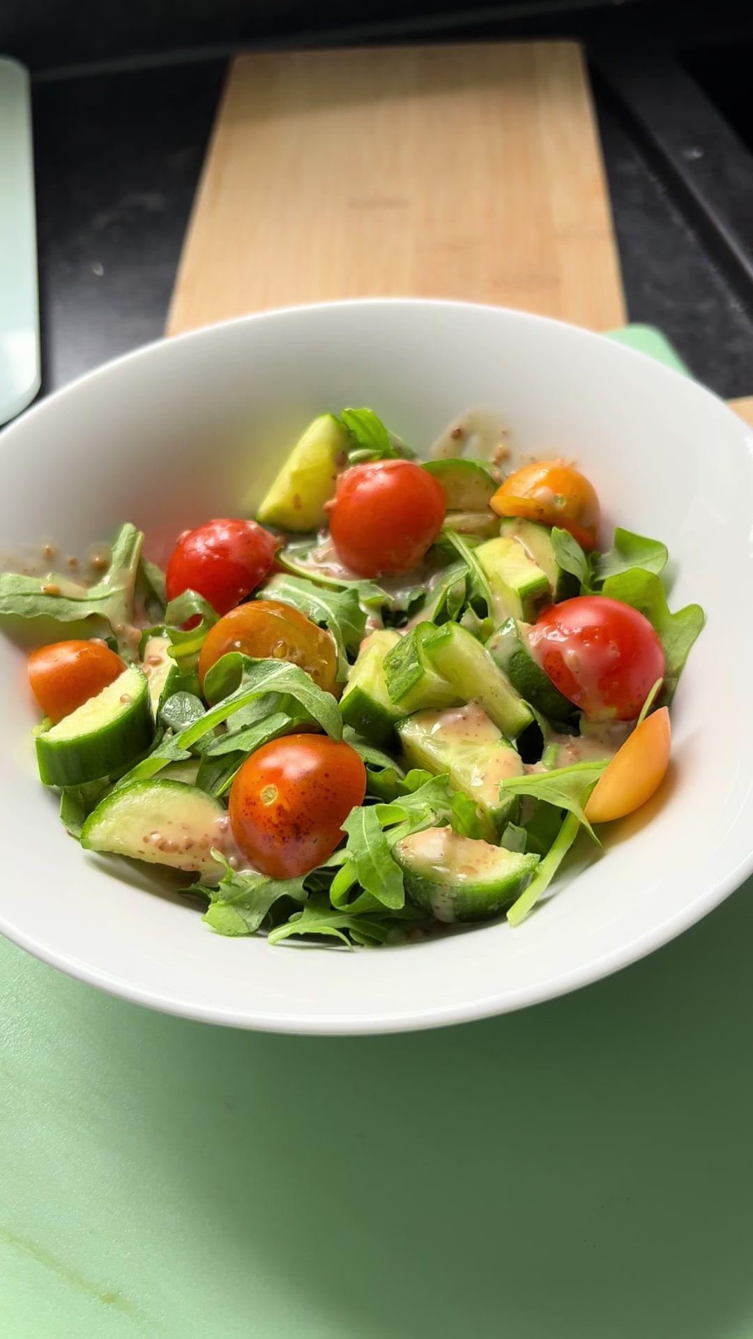 #growing #gardening #harvest #salad #growingvegetables