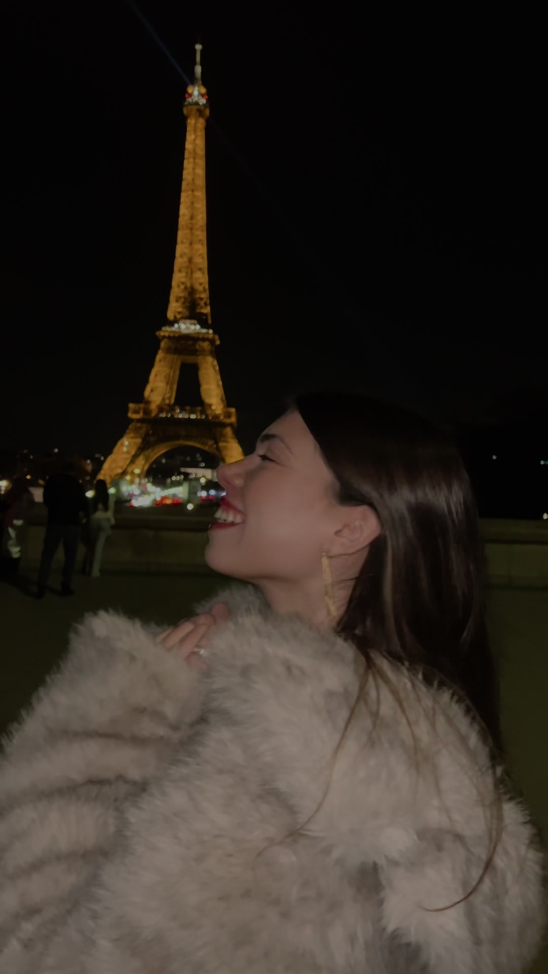 and even better using my @Dise Jewelry in Paris ✨ #paris#france#jewelry#travel#vacation#parisianstyle#parisian#thatgi...