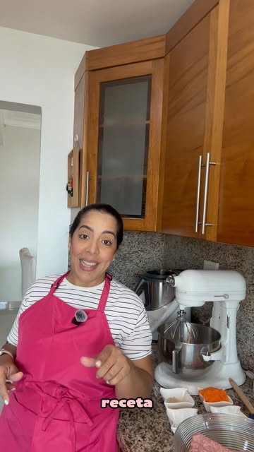 Aquí les comparto mi receta de gyozas 🥟✨ ¡Quedaron BUENÍSIMAS! 1 lb de carne molida (la de tu preferencia) 2 Zanahor...