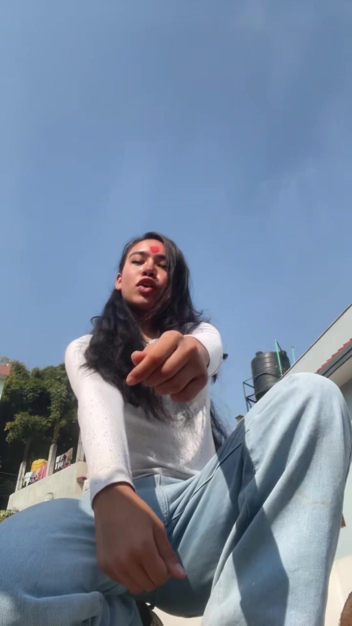 Js learned 😛🤌🏻 #foryou #goviral #trending #dance #taekwondogirl @Zessty sis choreo❤️