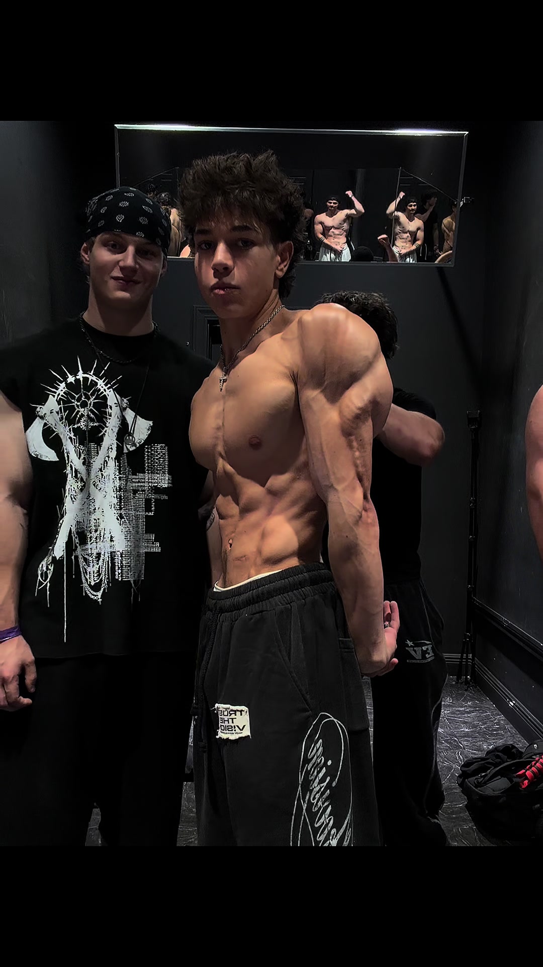 @Lyric #gym#shredded#lean