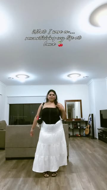 Romanticising my life at home🎀 @deepambar #outfit #melbournelife #sociallife #fyp #punjabisongs