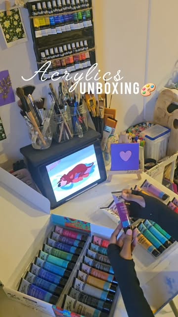 New colours, new creations 🎨🤍✨ Can’t wait to paint with these! 🖌️ #MontMarte #AcrylicPainting #ArtSupplies #Acryli...